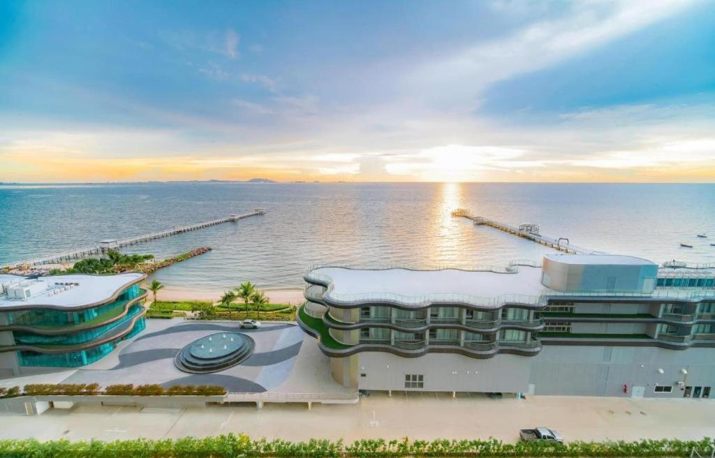 Symphony of The Sea Hotel Symphony of The Sea Hotel