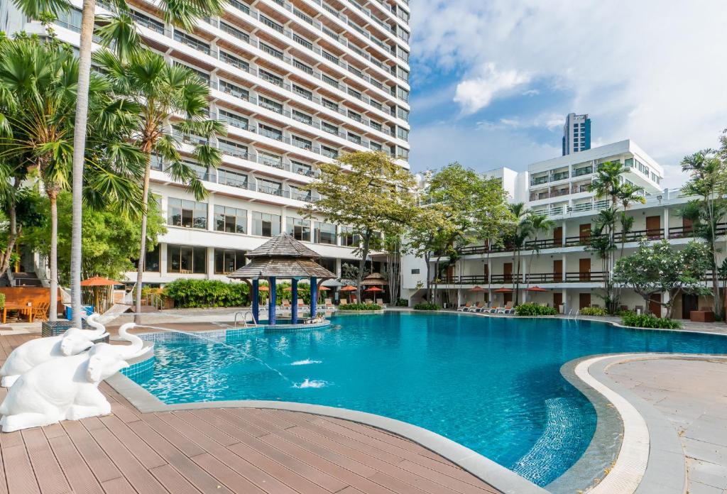 Cosy Beach Hotel - SHA Extra Plus Cosy Beach Hotel - SHA Extra Plus
