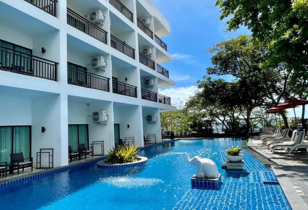 Cosy Beach Hotel - SHA Extra Plus Cosy Beach Hotel - SHA Extra Plus