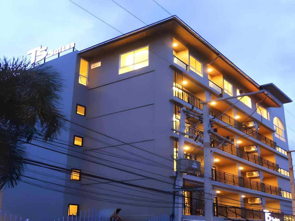 T5 Suites