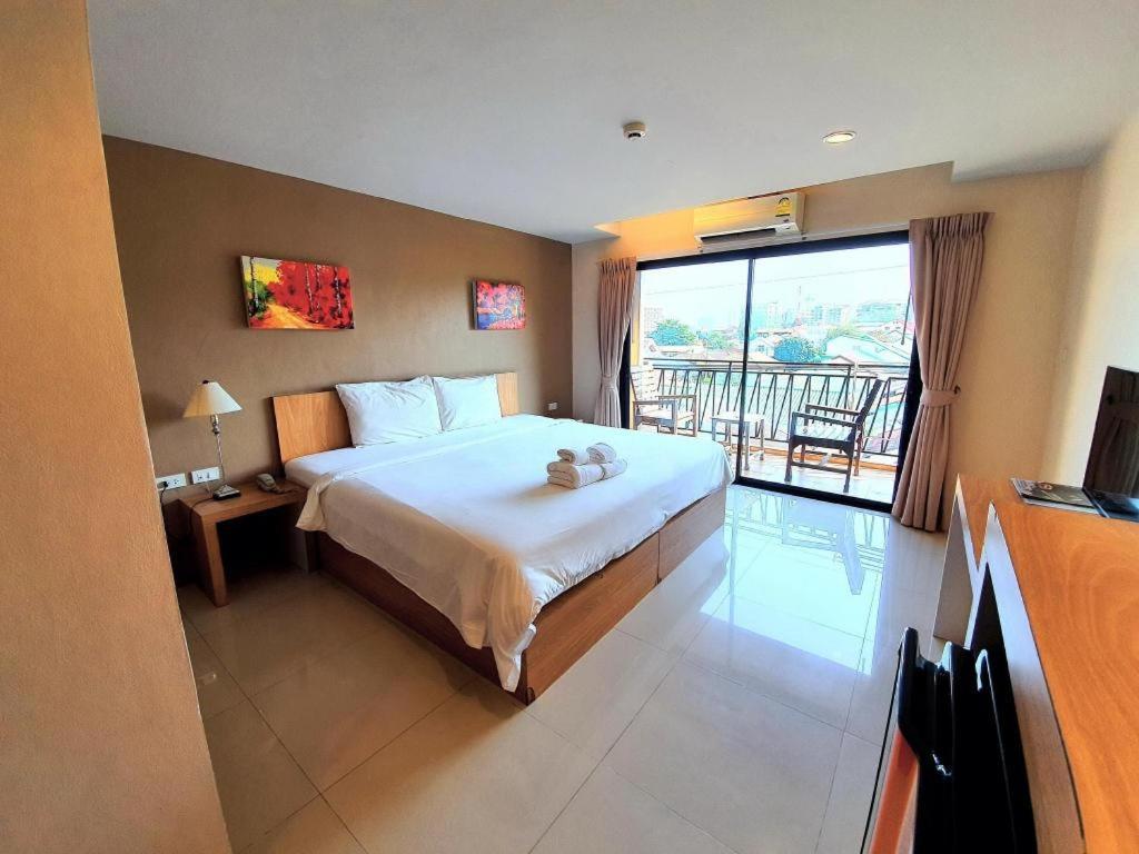 T5 Suites