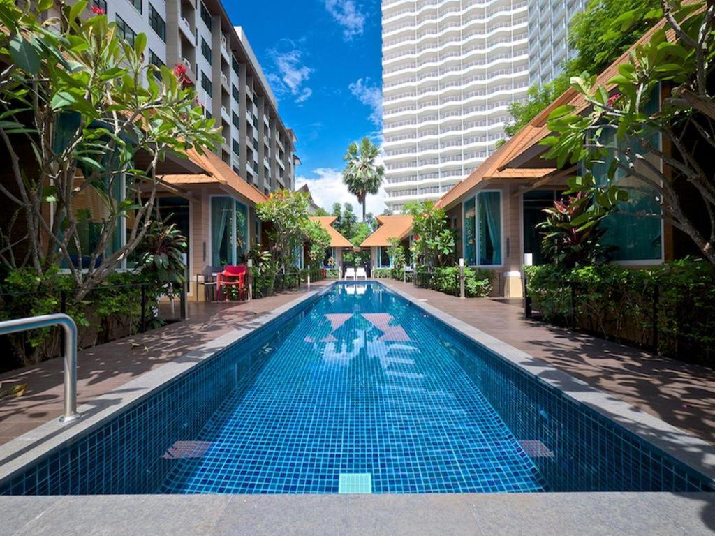 BB HOUSE pattaya BB HOUSE pattaya