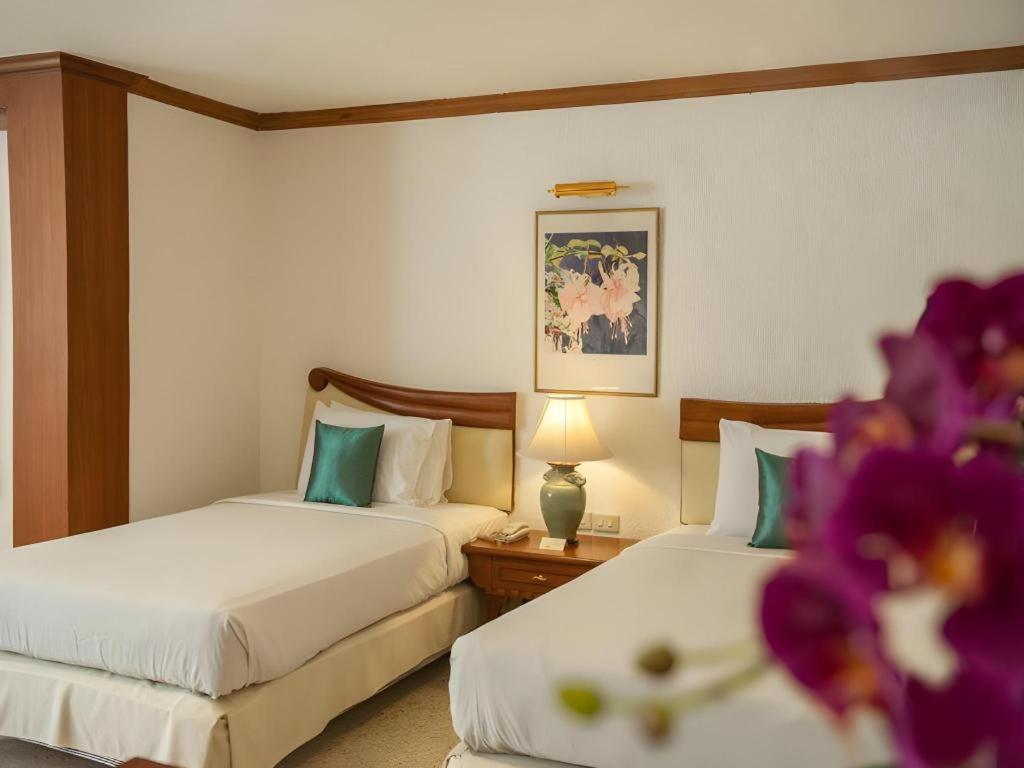 Lido Beach Hotel Lido Beach Hotel
