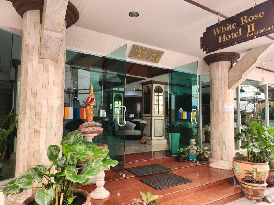 White Rose Hotel II White Rose Hotel II