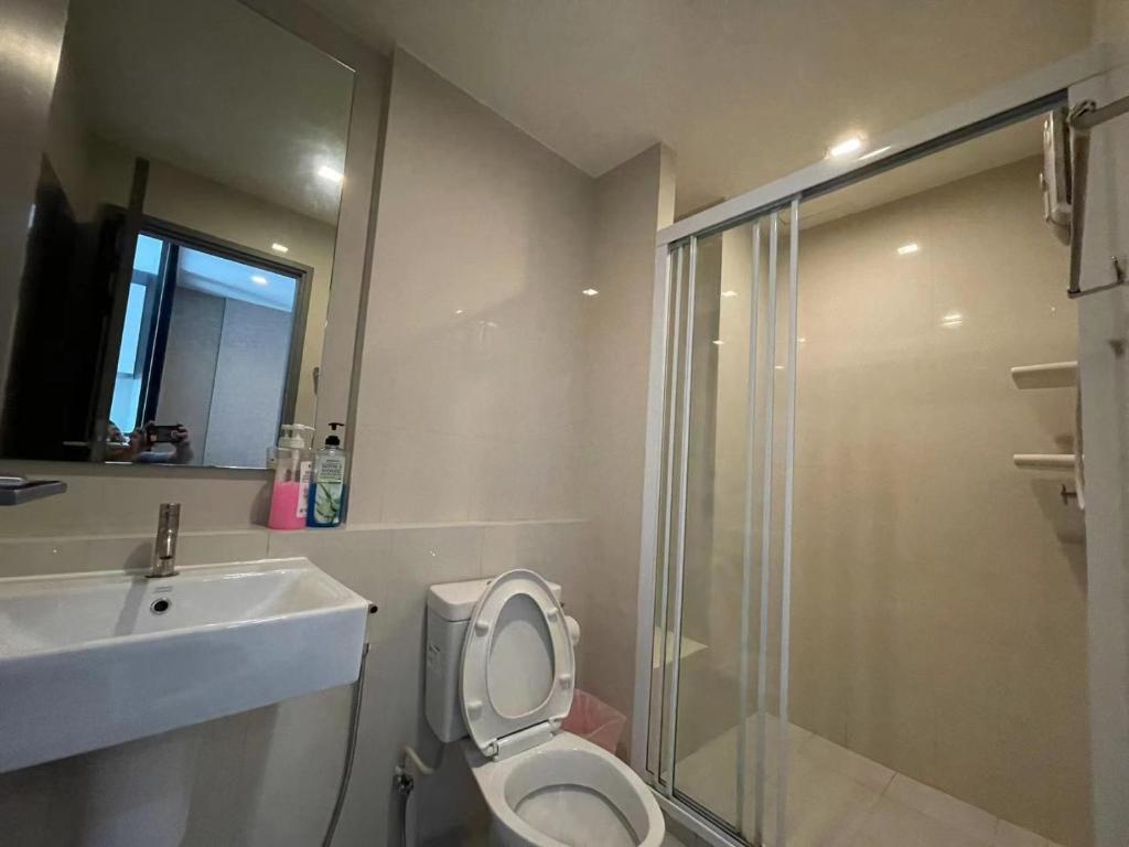 The Base Central Pattaya by Adam The Base Central Pattaya by Adam