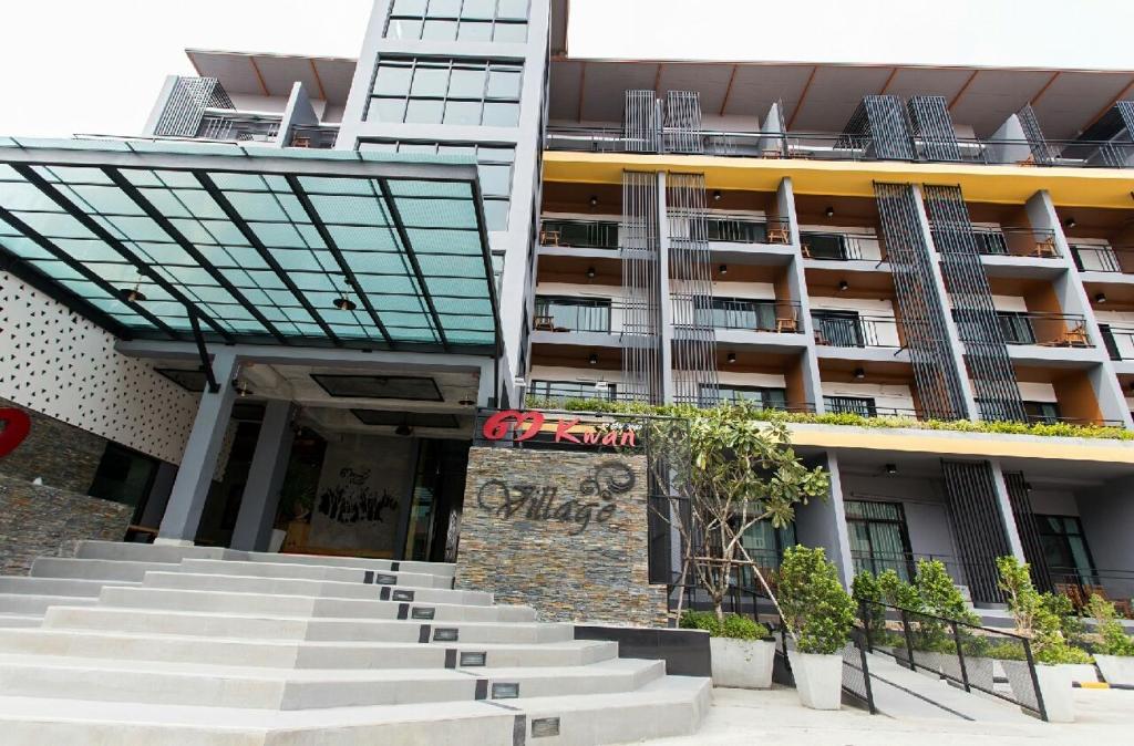 Samkwan Village