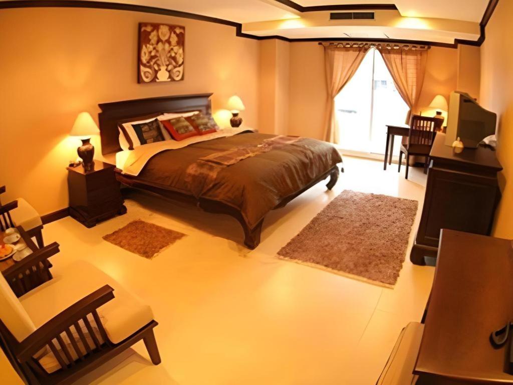 R-Con Residence
