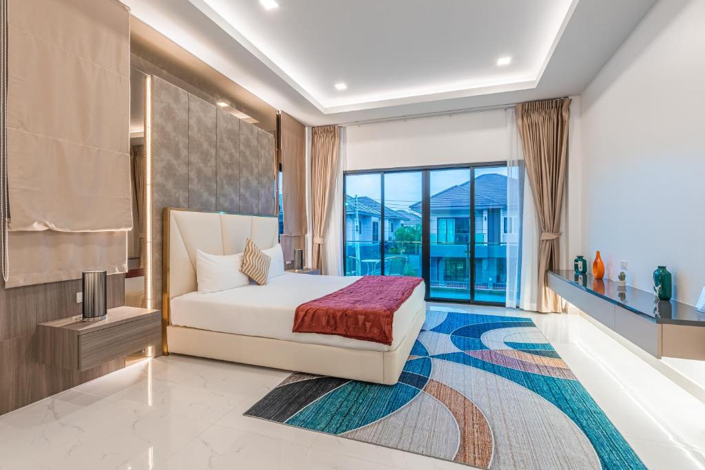 Southern Peak Pool Villa Huay Yai Pattaya