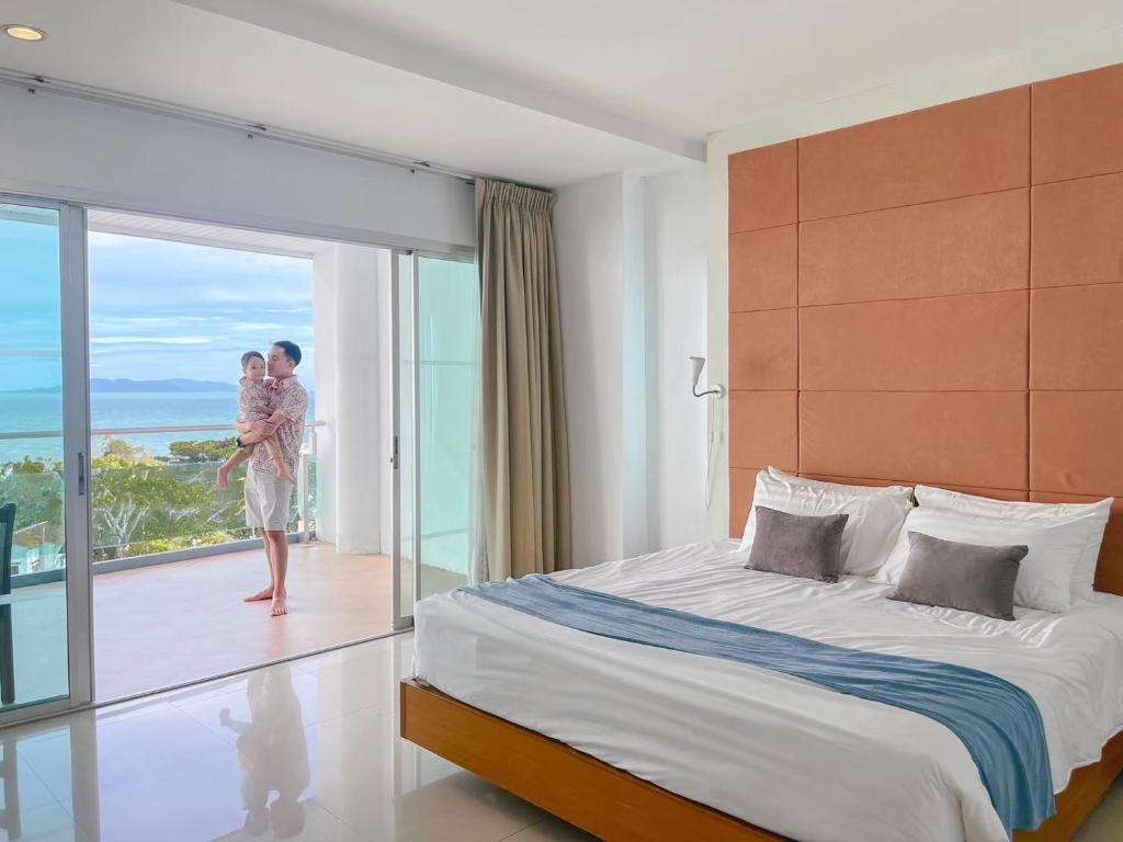 Royal Beach View