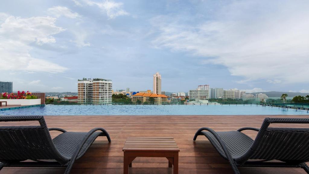 Aiyara Grand Hotel Aiyara Grand Hotel