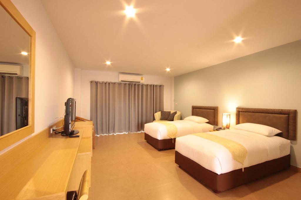 Paragon Suites Resort Paragon Suites Resort