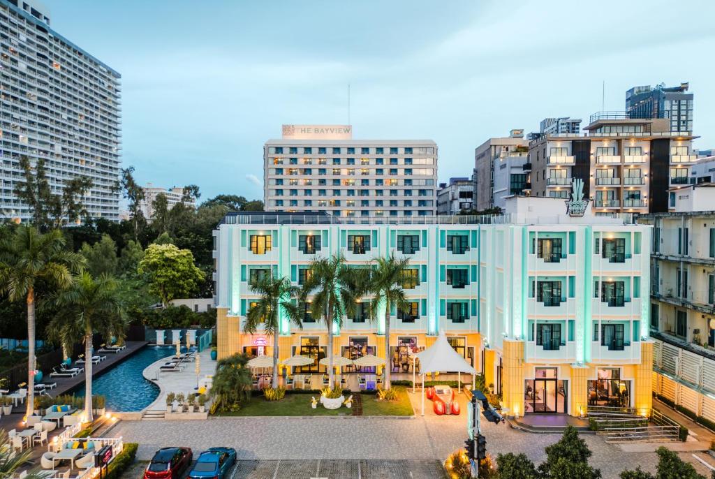 Wave Hotel Pattaya Wave Hotel Pattaya