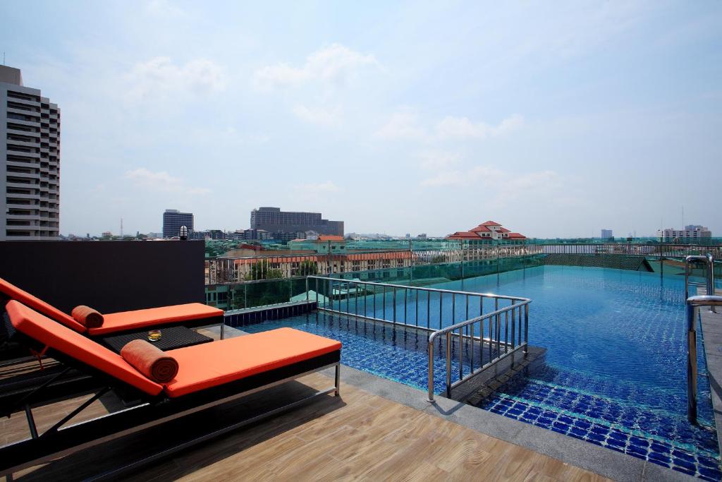 Nova Express Pattaya Hotel Nova Express Pattaya Hotel