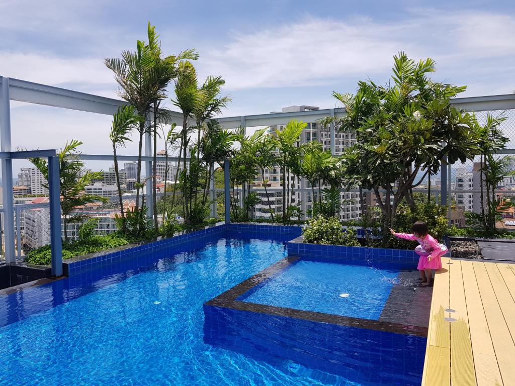 SimplyComfy Apartment by Patsamon SimplyComfy Apartment by Patsamon