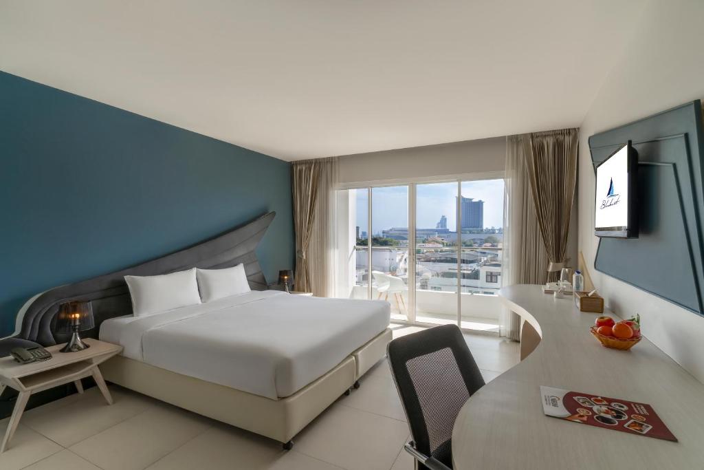 Blue Boat Hotel JC Blue Boat Hotel JC