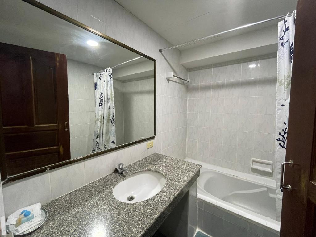 Silversand Villa Hotel