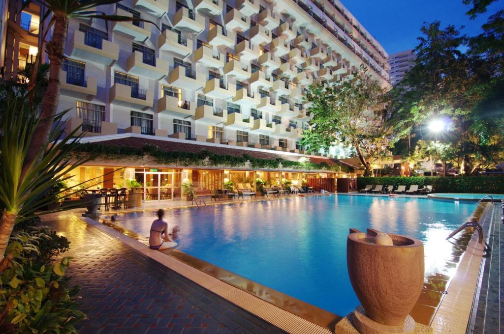 Golden Beach Hotel Pattaya Golden Beach Hotel Pattaya