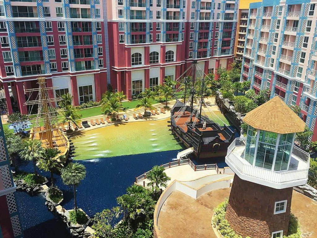 Grande Caribbean Condo by Somphong Grande Caribbean Condo by Somphong