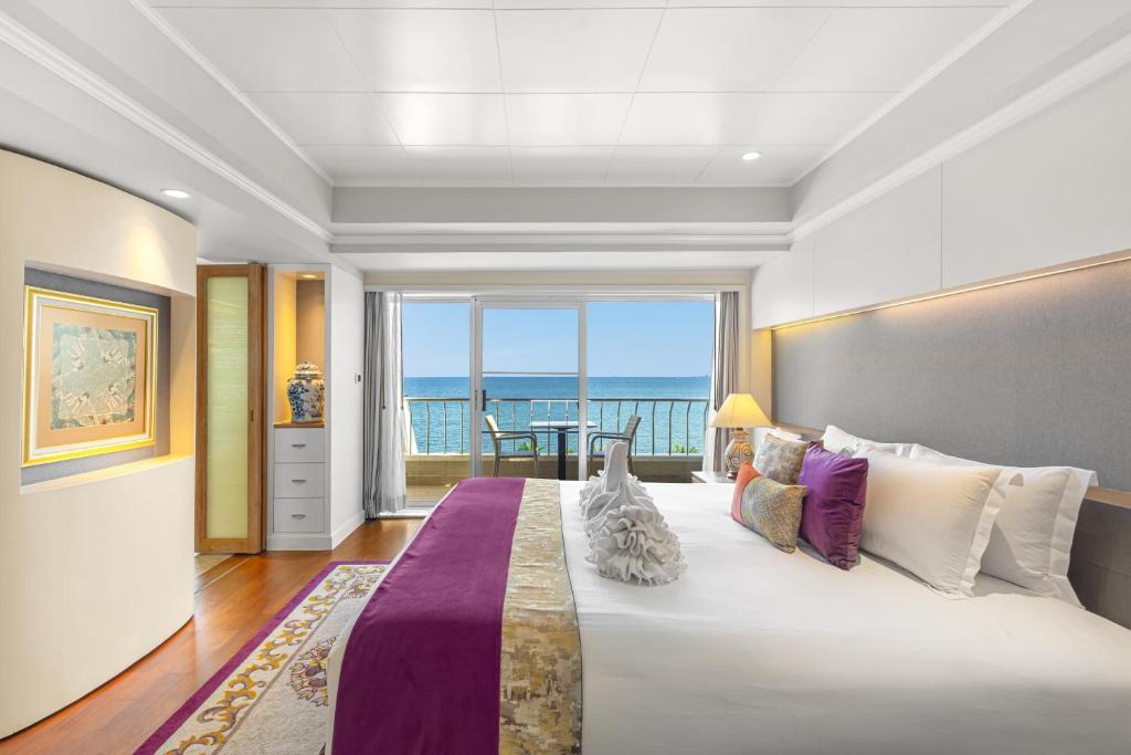 Royal Wing Suites & Spa Pattaya