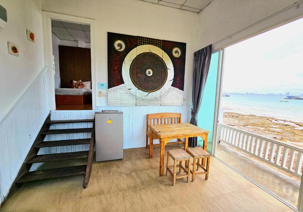 Baan I Taley On Sea Koh Larn Baan I Taley On Sea Koh Larn