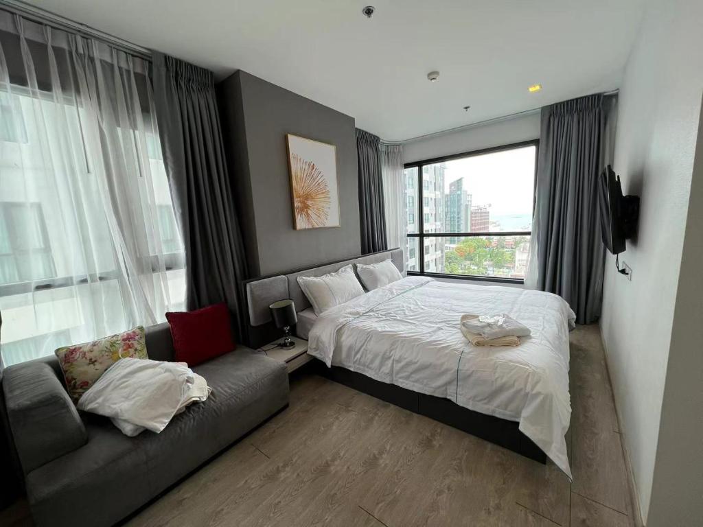 LLX Apartments at The Base condo