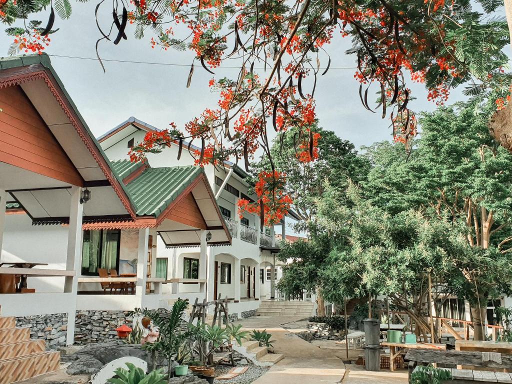 Benjaporn Bungalow Benjaporn Bungalow