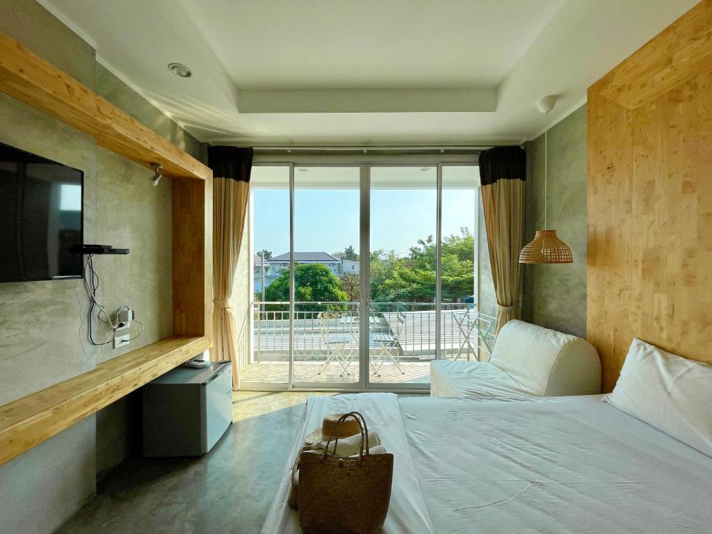 Check-in Resort Koh Larn Check-in Resort Koh Larn