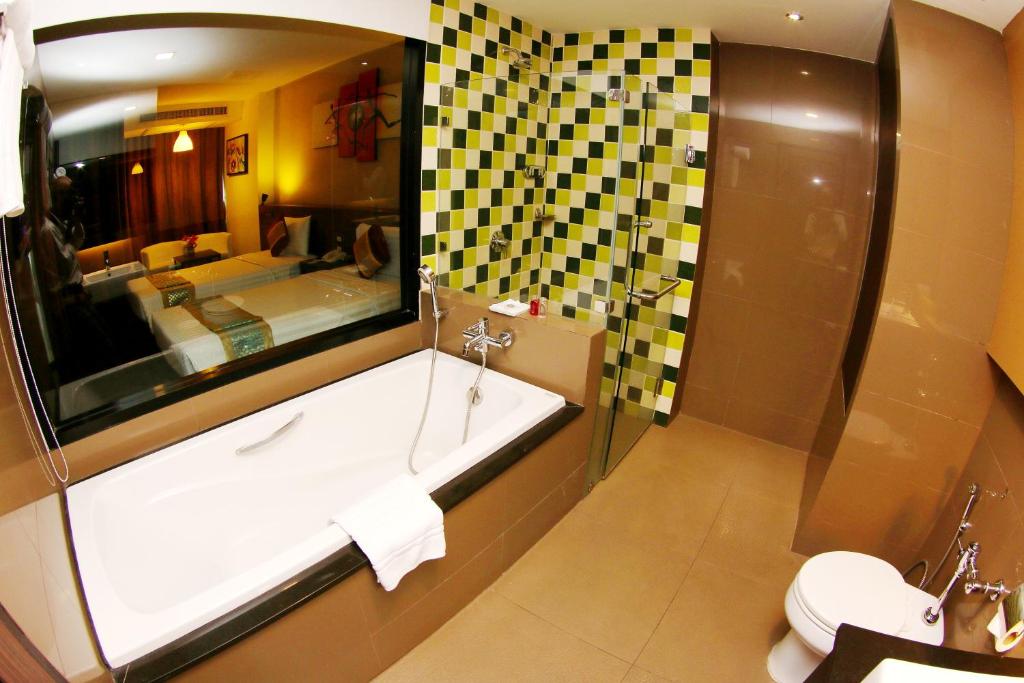 Arthitaya Green Nature Hotel & Lakkhana Poolside Resort Arthitaya Green Nature Hotel & Lakkhana Poolside Resort