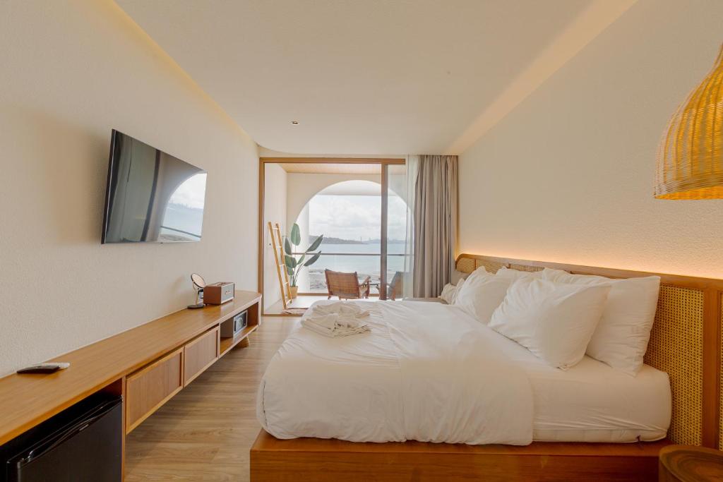 Tasana bar and luxury resort Tasana bar and luxury resort