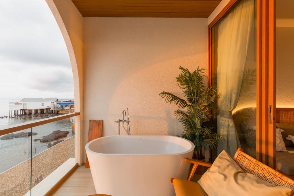 Tasana bar and luxury resort Tasana bar and luxury resort