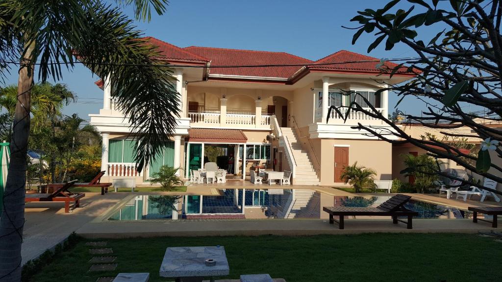 East Shore Pattaya Resort East Shore Pattaya Resort