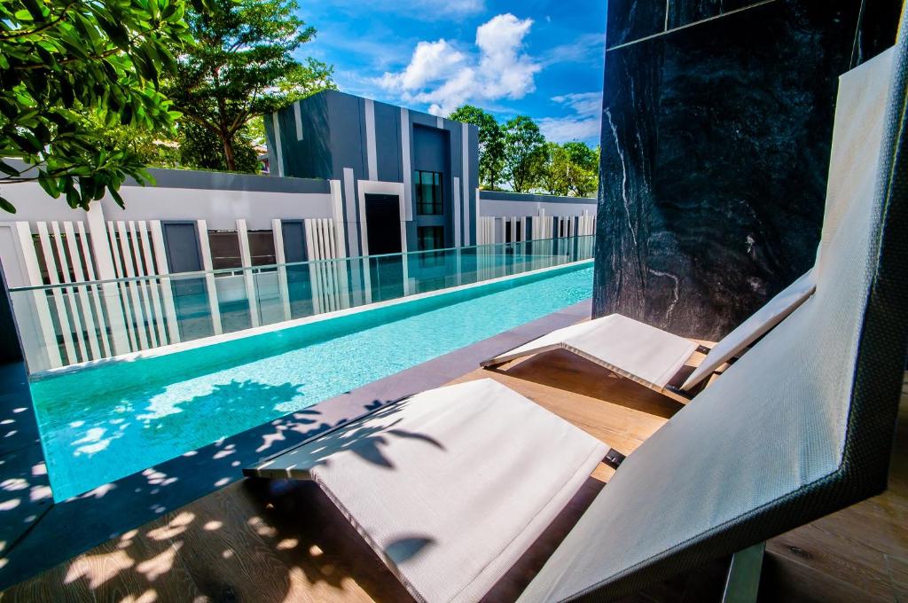 Central Pattaya Residence-The Base Condo