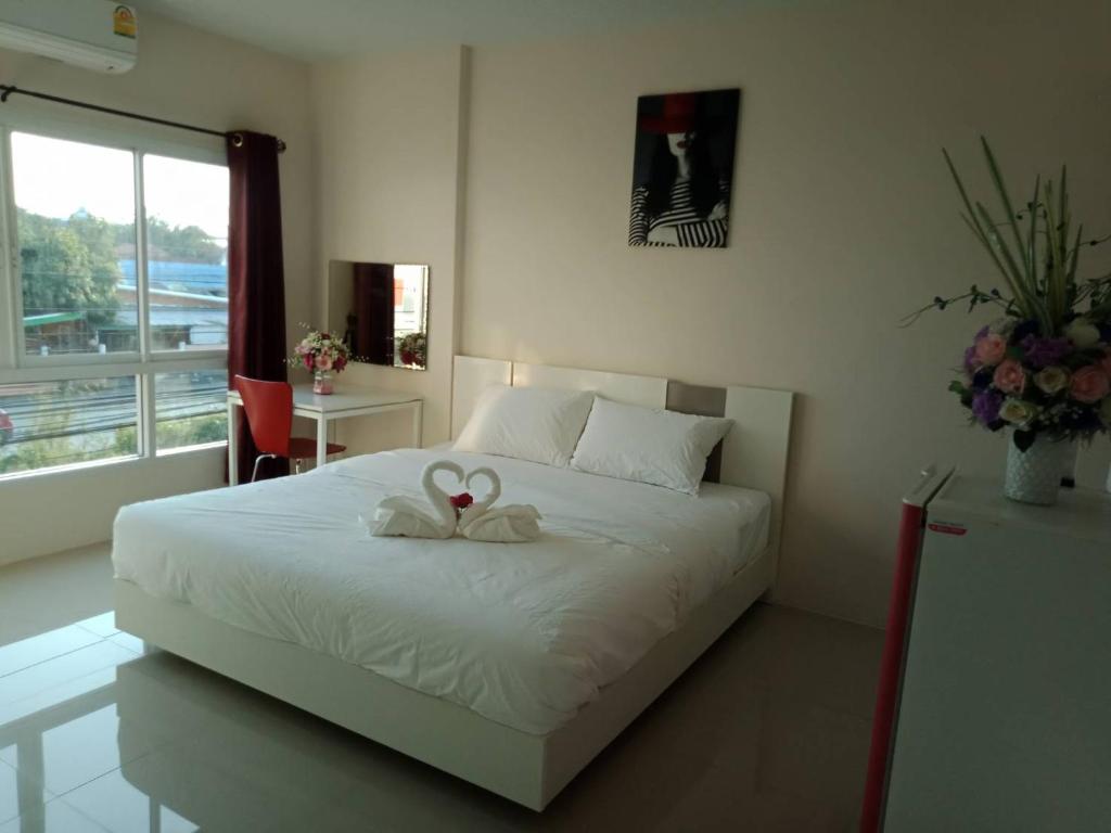 เคทู เกสเฮาส์ (K2 Guesthouse) เคทู เกสเฮาส์ (K2 Guesthouse)