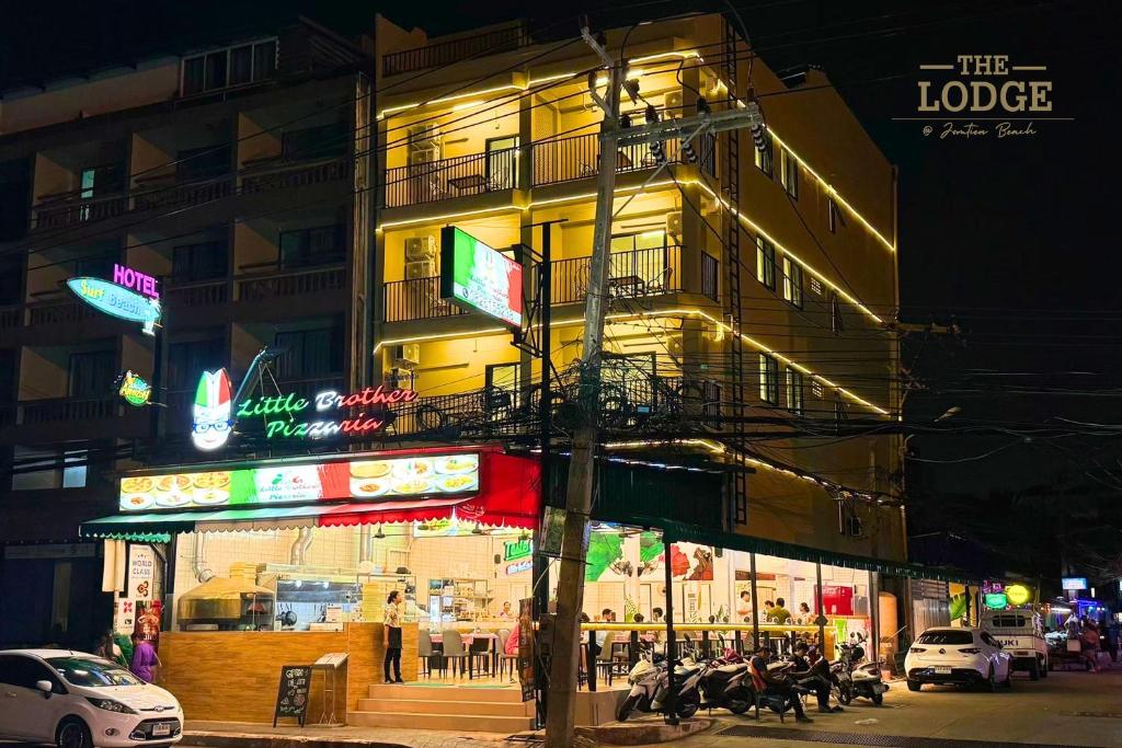 The Lodge Jomtien 7
