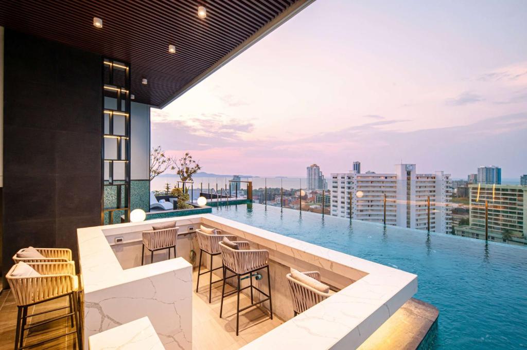 Beverly Mountain Bay, Trademark Collection by Wyndham