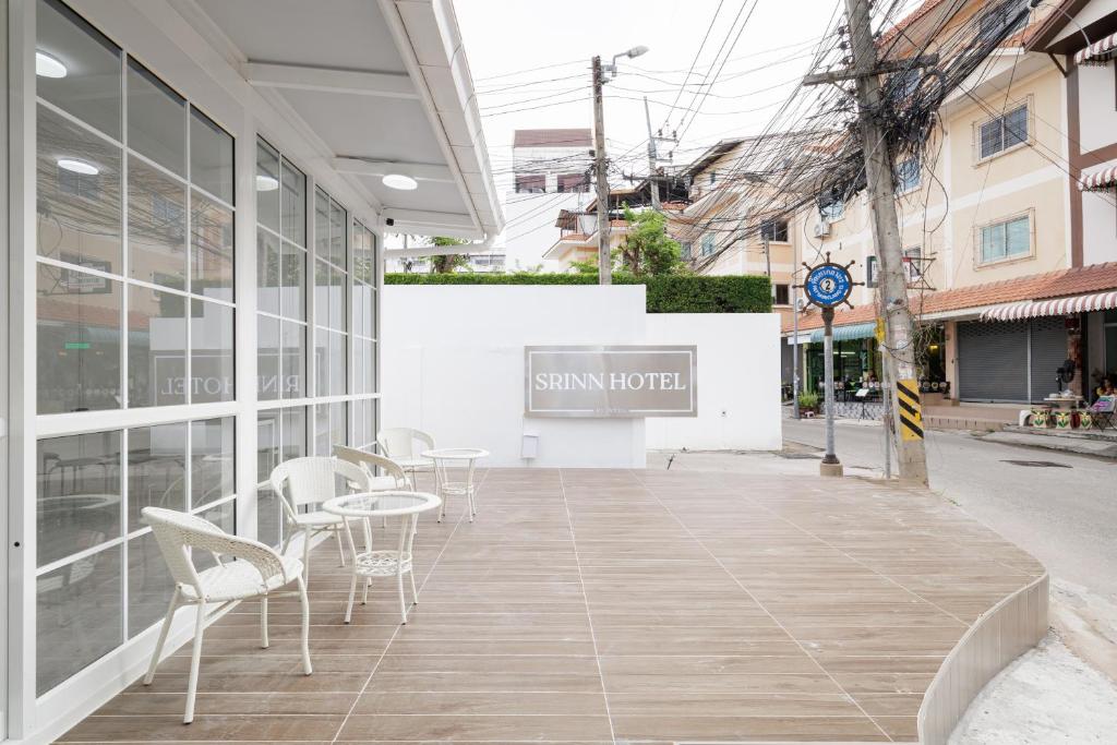SRINN Hotel Pattaya Klang SRINN Hotel Pattaya Klang