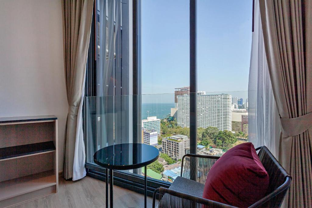 Edge Central Pattaya Sea view High Floor 23,26 Edge Central Pattaya Sea view High Floor 23,26