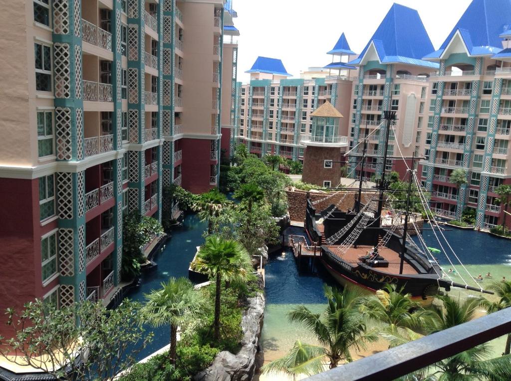 Grande Caribbean Condo by Suneeya Grande Caribbean Condo by Suneeya