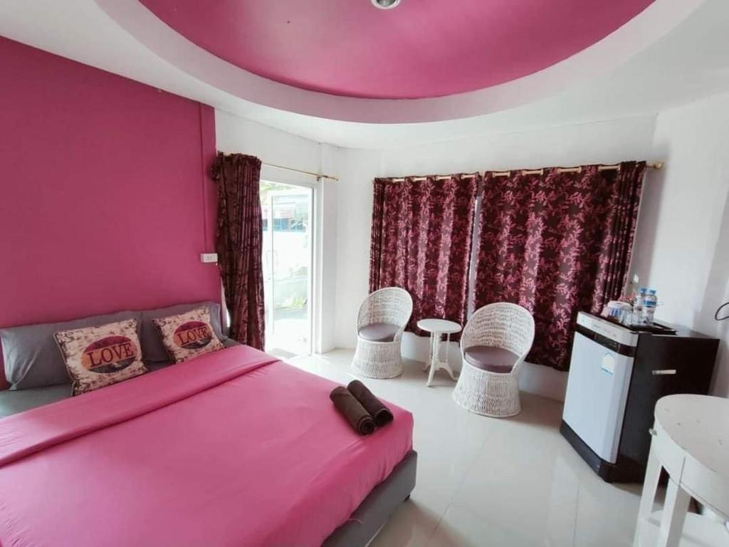 Thongtalay Bed & Breakfast Koh Larn Thongtalay Bed & Breakfast Koh Larn