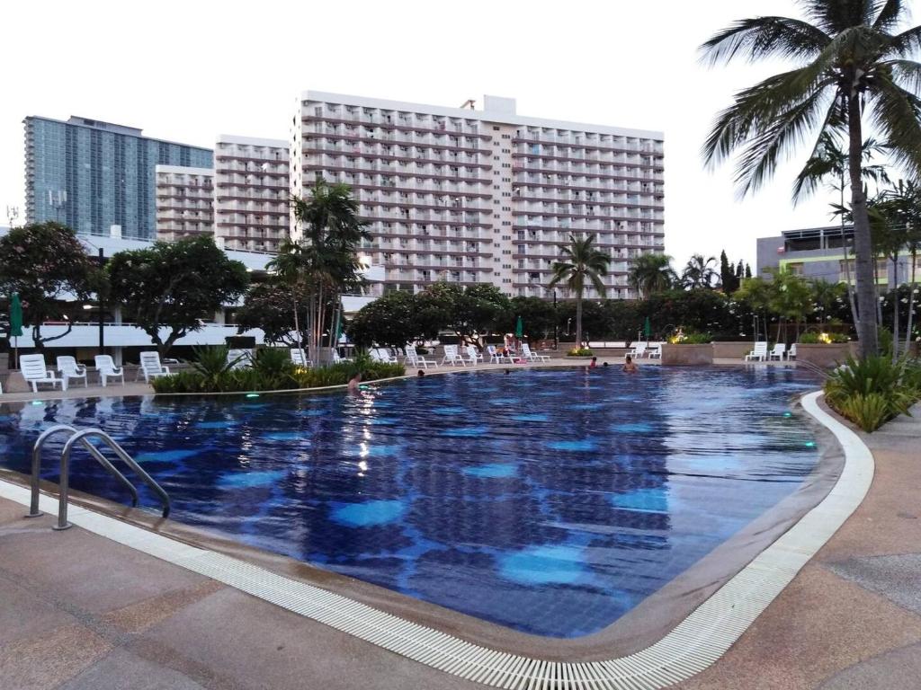 Jomtien Beach Condominium Rimhad A Jomtien Beach Condominium Rimhad A