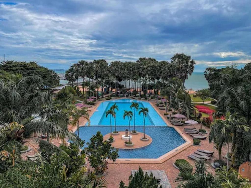 Botany Beach Resort Pattaya Botany Beach Resort Pattaya