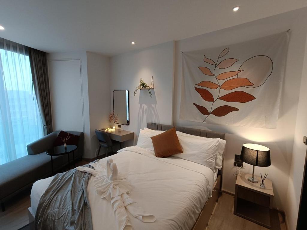 Downtown Chic Condo Rooftop Pool #EN797 Downtown Chic Condo Rooftop Pool #EN797