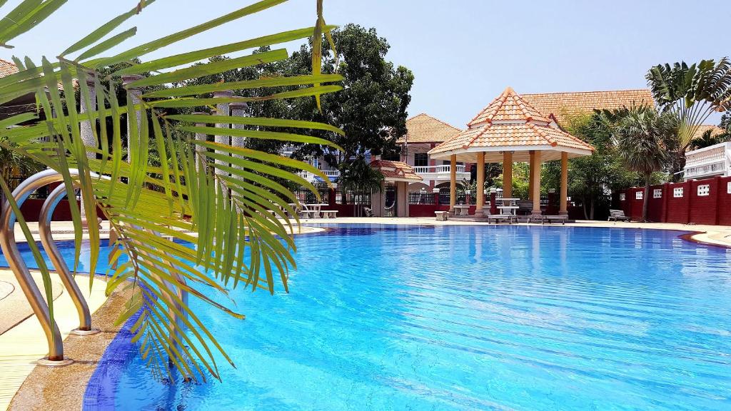 YAILAND Luxury Pool Villa Pattaya Walking Street 5 Bedrooms YAILAND Luxury Pool Villa Pattaya Walking Street 5 Bedrooms