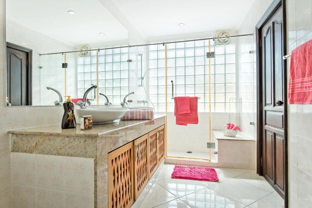 BUTTERFLY GARDEN BOUTIQUE RESIDENCES LARGE Luxury Apts and Villas A Lifetsyle Destination by NEANG, Everything You Need All Right Here 1-3 bedrooms 110 to 190 sq mtrs, 2 Full bathrooms, Rain Shower, SPA bath, BBQ, Free WIFI, Staff 24-7, Close to Beach BUTTERFLY GARDEN BOUTIQUE RESIDENCES LARGE Luxury Apts and Villas A Lifetsyle Destination by NEANG, Everything You Need All Right Here 1-3 bedrooms 110 to 190 sq mtrs, 2 Full bathrooms, Rain Shower, SPA bath, BBQ, Free WIFI, Staff 24-7, Close to Beach