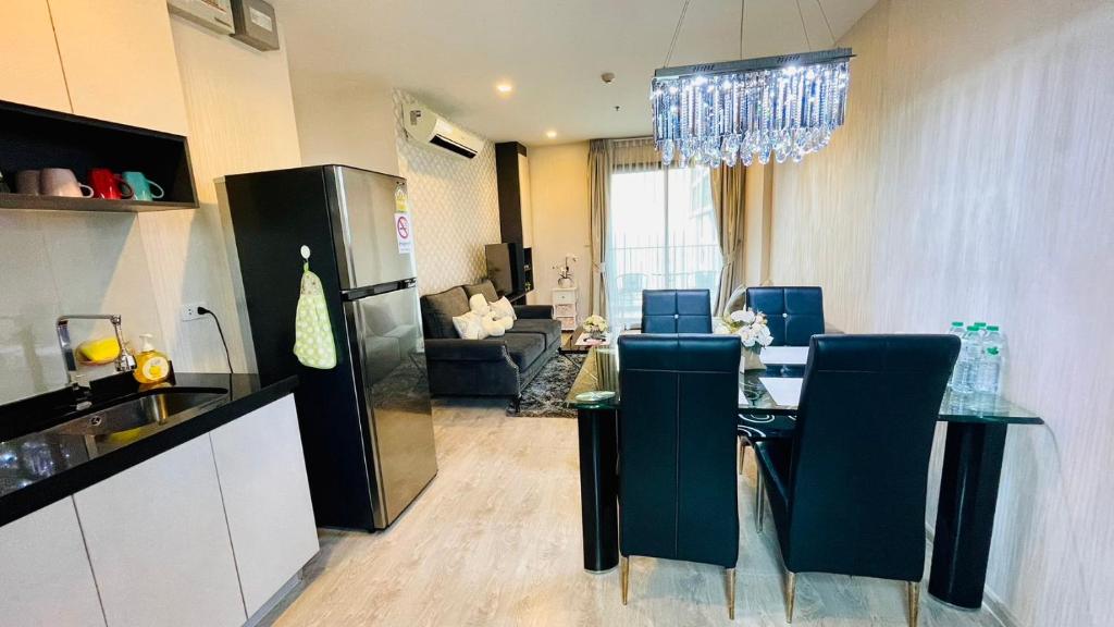 The base Central Pattaya 2 bed 2 bath by Numam