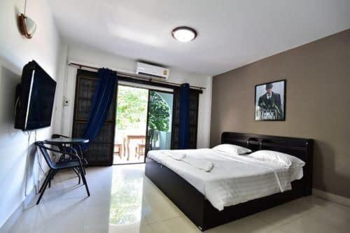 Escobar guest house jomtien