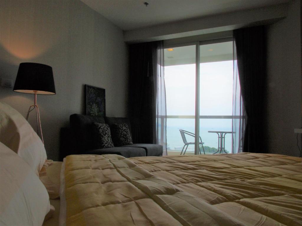 Beach Front Condominium at The Palm Wongamat