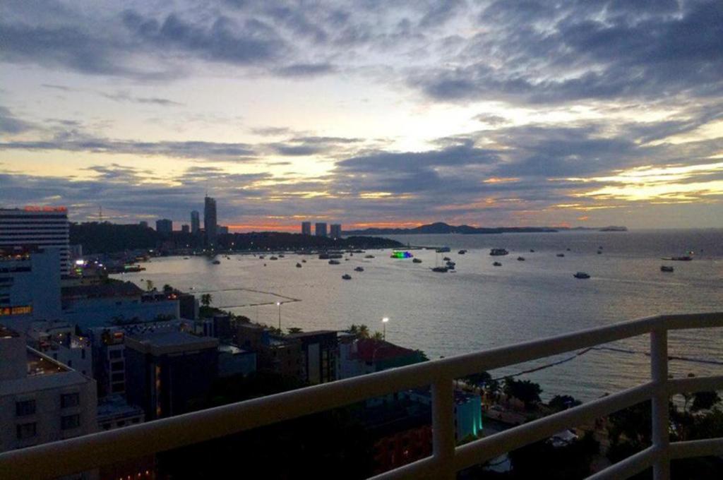 View Talay 6 Apartment View Talay 6 Apartment