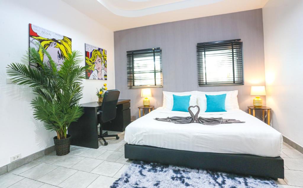 Pool Villa Pattaya Phratumnak C1 - 4 bedroom Pool Villa Pattaya Phratumnak C1 - 4 bedroom