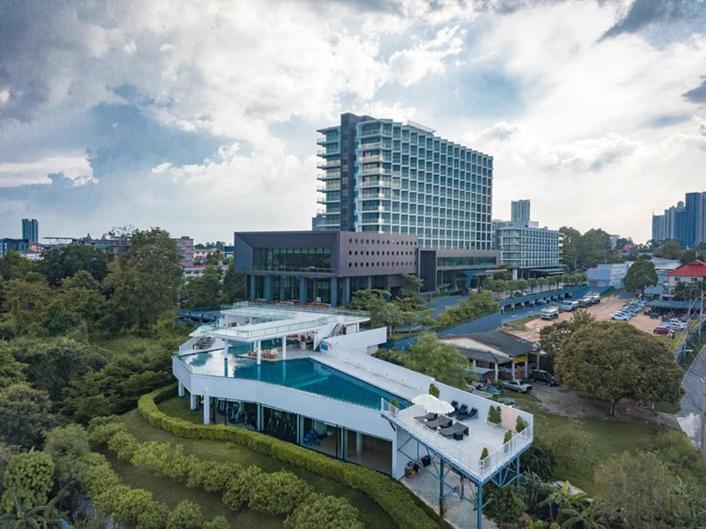 Tsix5 Phenomenal Hotel Pattaya Tsix5 Phenomenal Hotel Pattaya